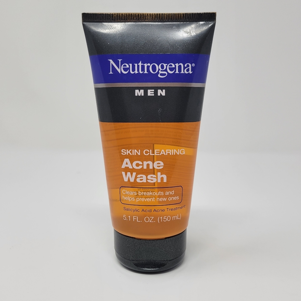 Neutrogena Men Skin Clearing Daily Acne Face Wash with Salicylic Acid